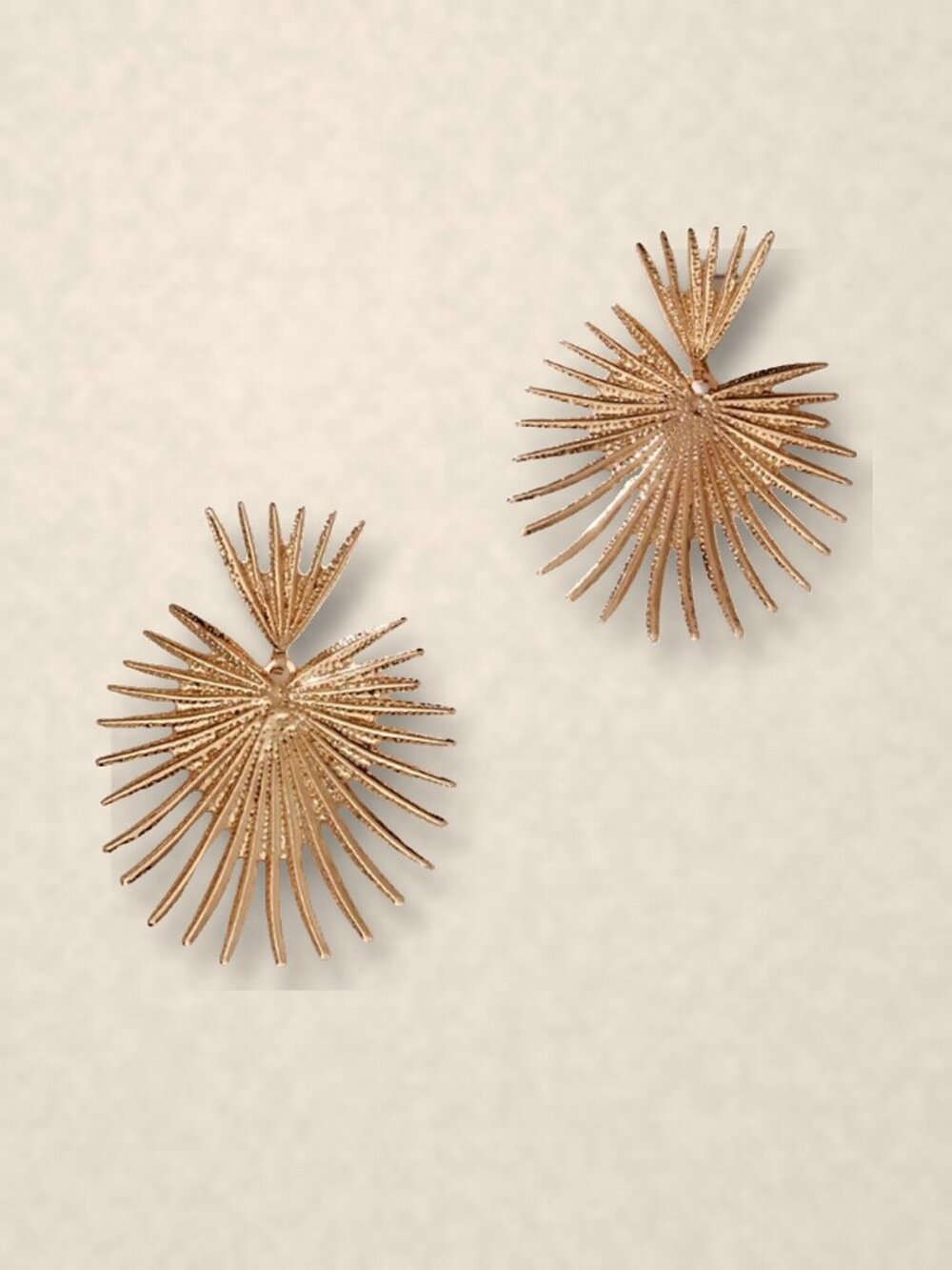 Gold Tone Oversized Sunburst Disc Statement Earrings, Textured Starburst NWT